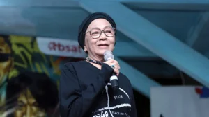 Peran Bunda Iffet dalam Sejarah Slank