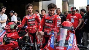 Bagnaia Ditantang Samai Level Marquez