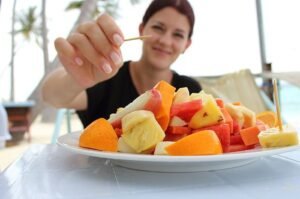 Efek Makan Buah Setelah Nasi
