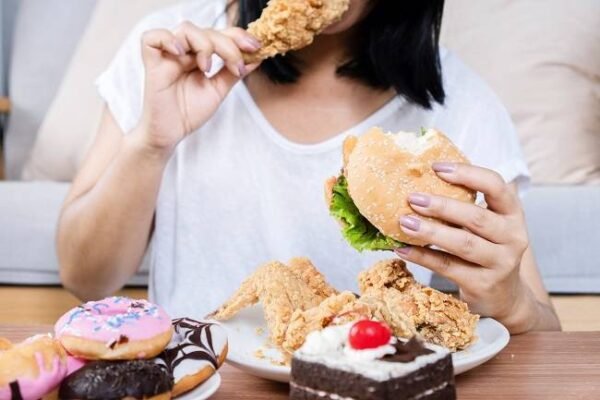 Cara Efektif Mengatasi Kebiasaan Makan Berlebihan