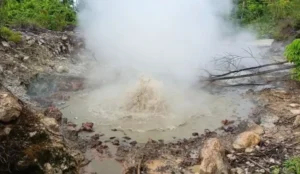 Semburan Lumpur Panas Meluas di Mandailing Natal