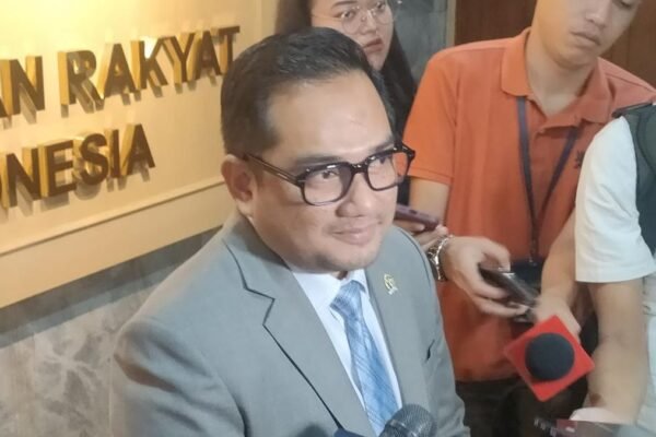 Ketua Komisi II DPR Usulkan Pemilu dan Pilkada Dipisah
