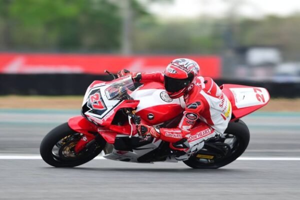 Andi Gilang Terjatuh di ARRC 2025 setelah Dikepung Pembalap Malaysia