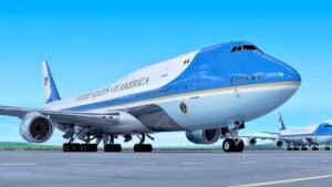 Trump Sebut Menolak Hadiah Pesawat Mewah Bodoh