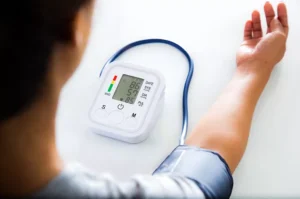 Krisis Hipertensi Tekanan Darah 180/120 mmHg