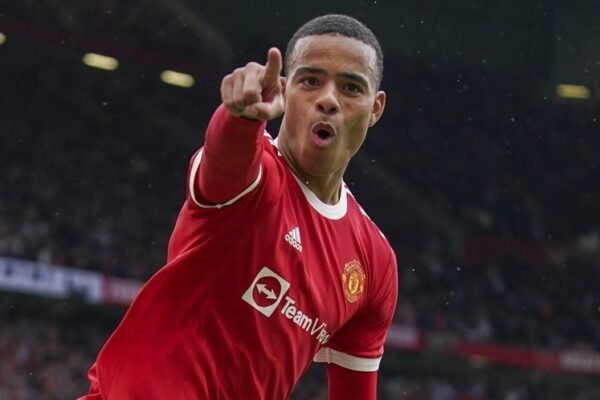 Chido Obi Lampaui Rekor Greenwood