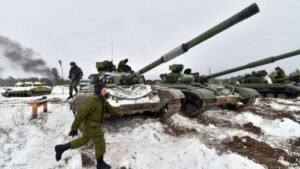 Perang Rusia-Ukraina: Akar Konflik dan Dampak Global