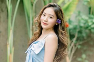 Pesona Bintang Layar Kaca: Menelisik Karier dan Kehidupan Artis Sinetron Populer Indonesia