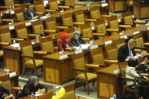 Politik Parlemen: Dinamika Kekuasaan, Representasi, dan Akuntabilitas di Era Digital