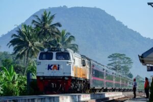 Kereta Api Bersenjata: Konsep yang Kembali?
