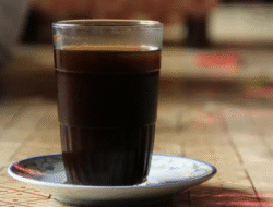 Panduan Minum Kopi Hitam Agar Tetap Sehat